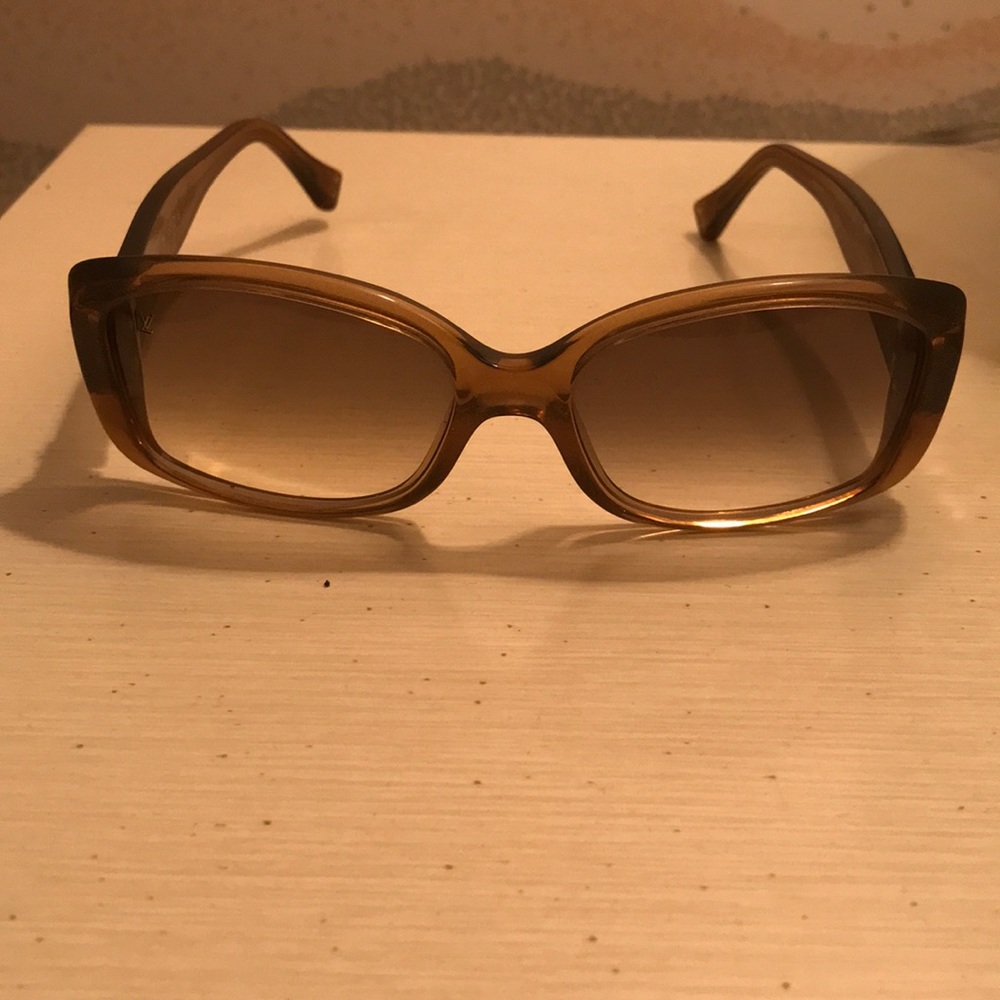 Louis Vuitton Lunettes de soleil sunglasses